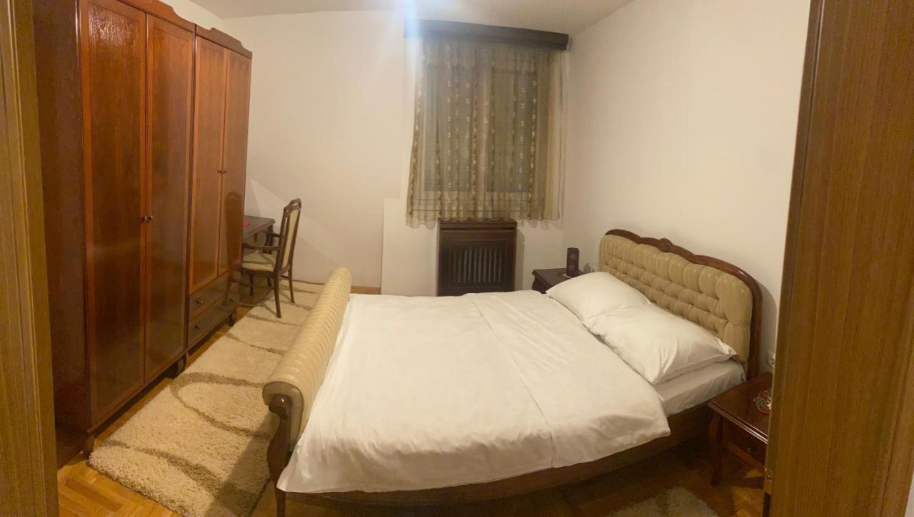 Apartman Natalija バニャ・ルカ エクステリア 写真