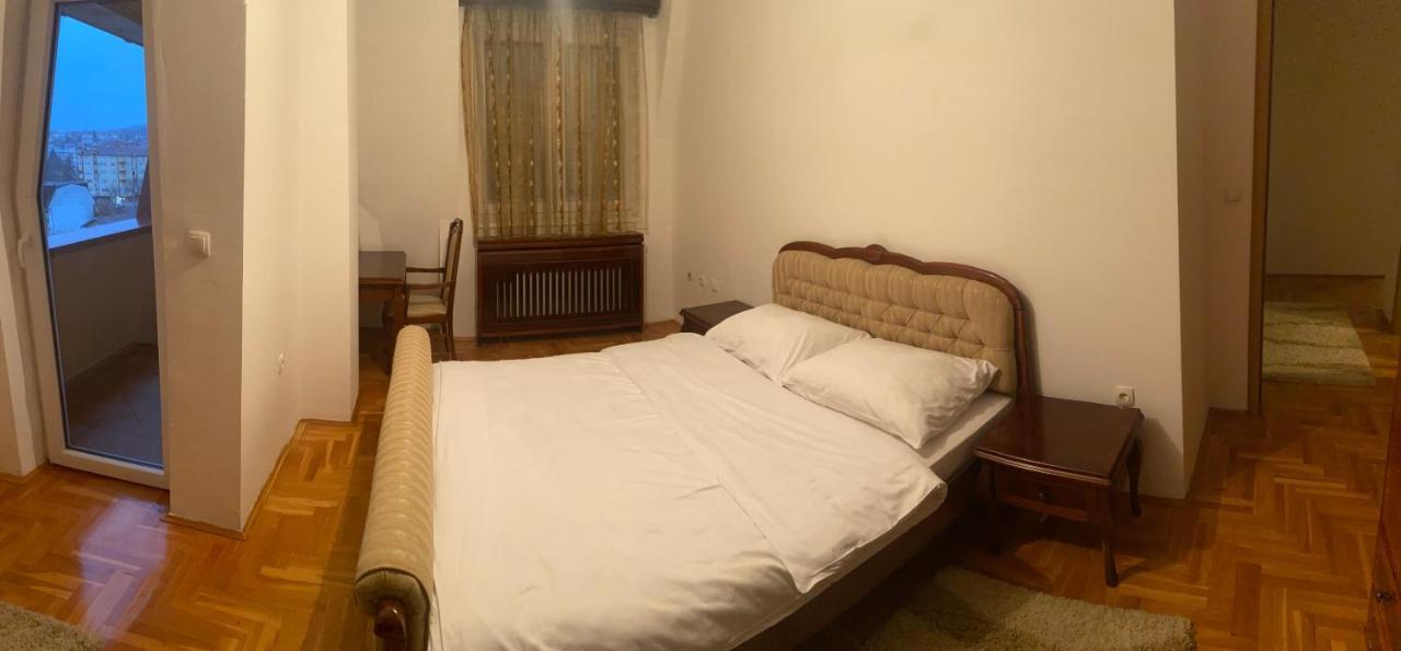 Apartman Natalija バニャ・ルカ エクステリア 写真