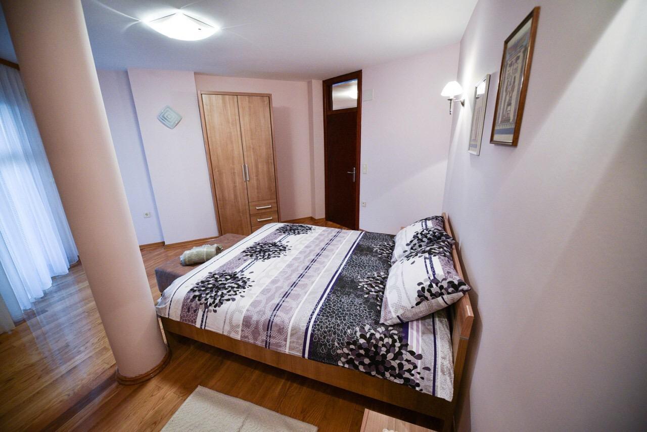 Apartman Natalija バニャ・ルカ エクステリア 写真