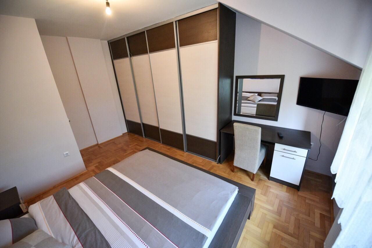 Apartman Natalija バニャ・ルカ エクステリア 写真