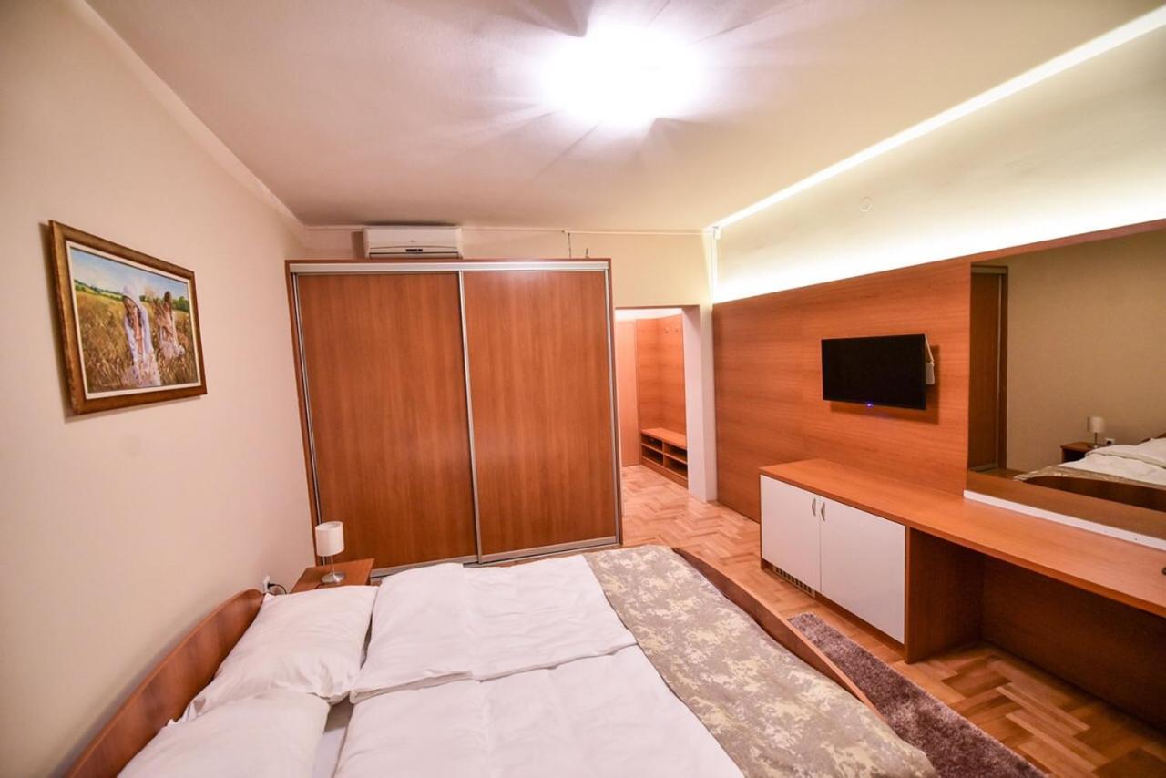 Apartman Natalija バニャ・ルカ エクステリア 写真